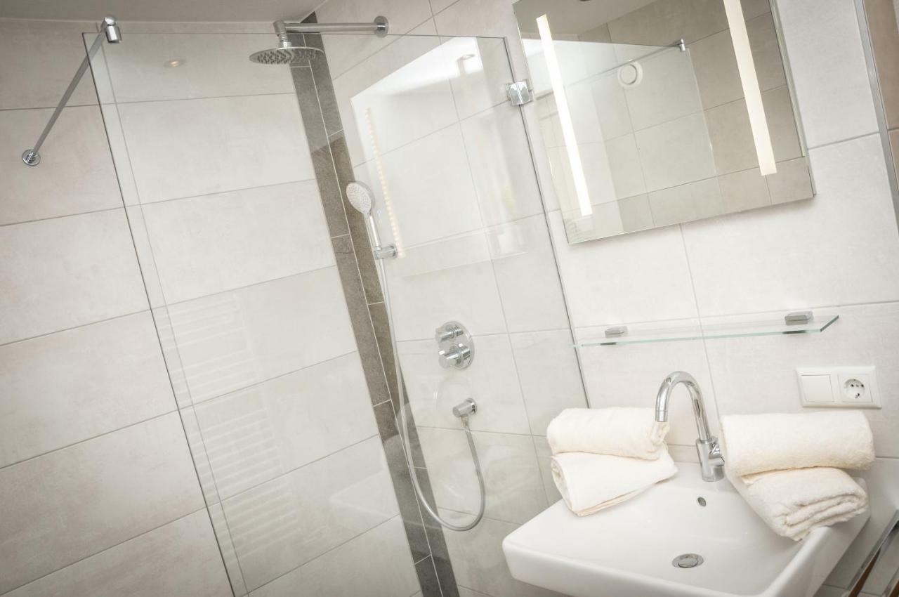 Bergruh Steeg Apartment Luaran gambar