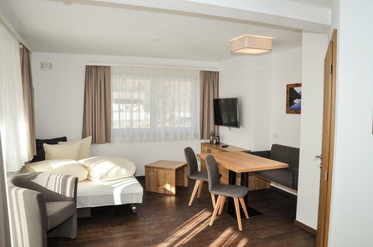Bergruh Steeg Apartment Luaran gambar