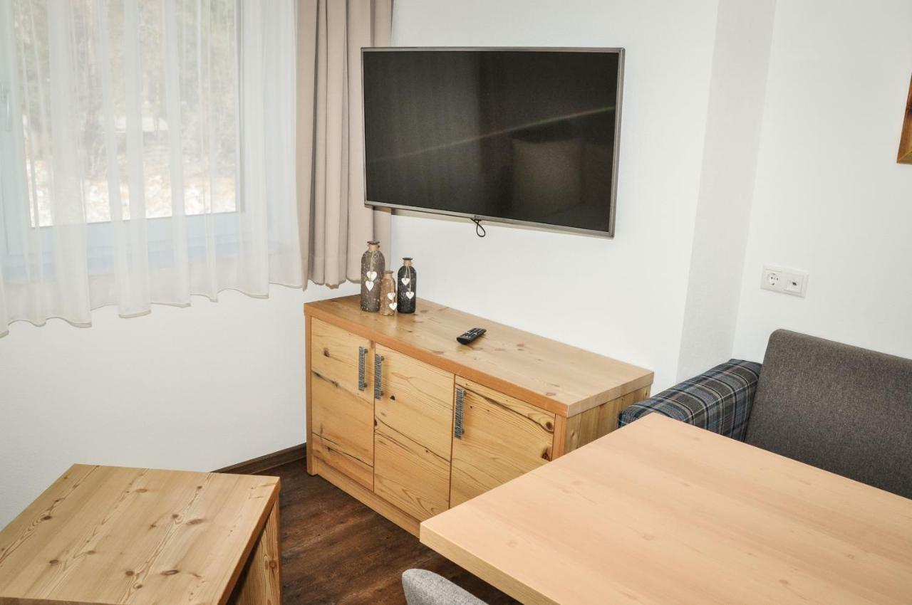 Bergruh Steeg Apartment Luaran gambar
